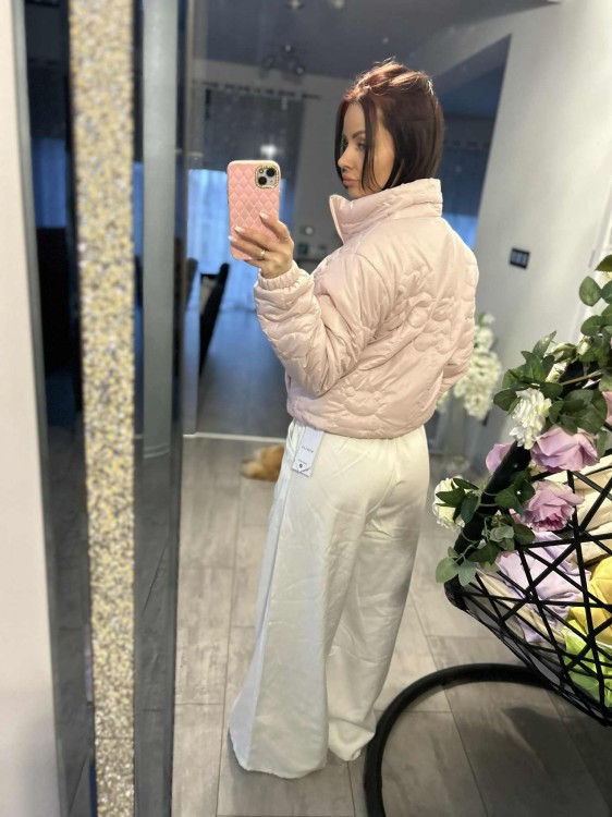 a41c7a67-da08-40a5-adc2-f249bd6ab8e2.jpg